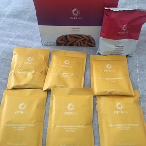 12 Optavia fuelings Biscuits & BBQ Crunchers